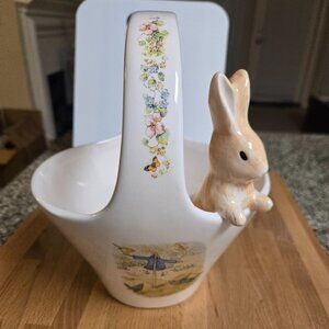 Vintage 1998 Beatrix Potter Ceramic Easter Basket